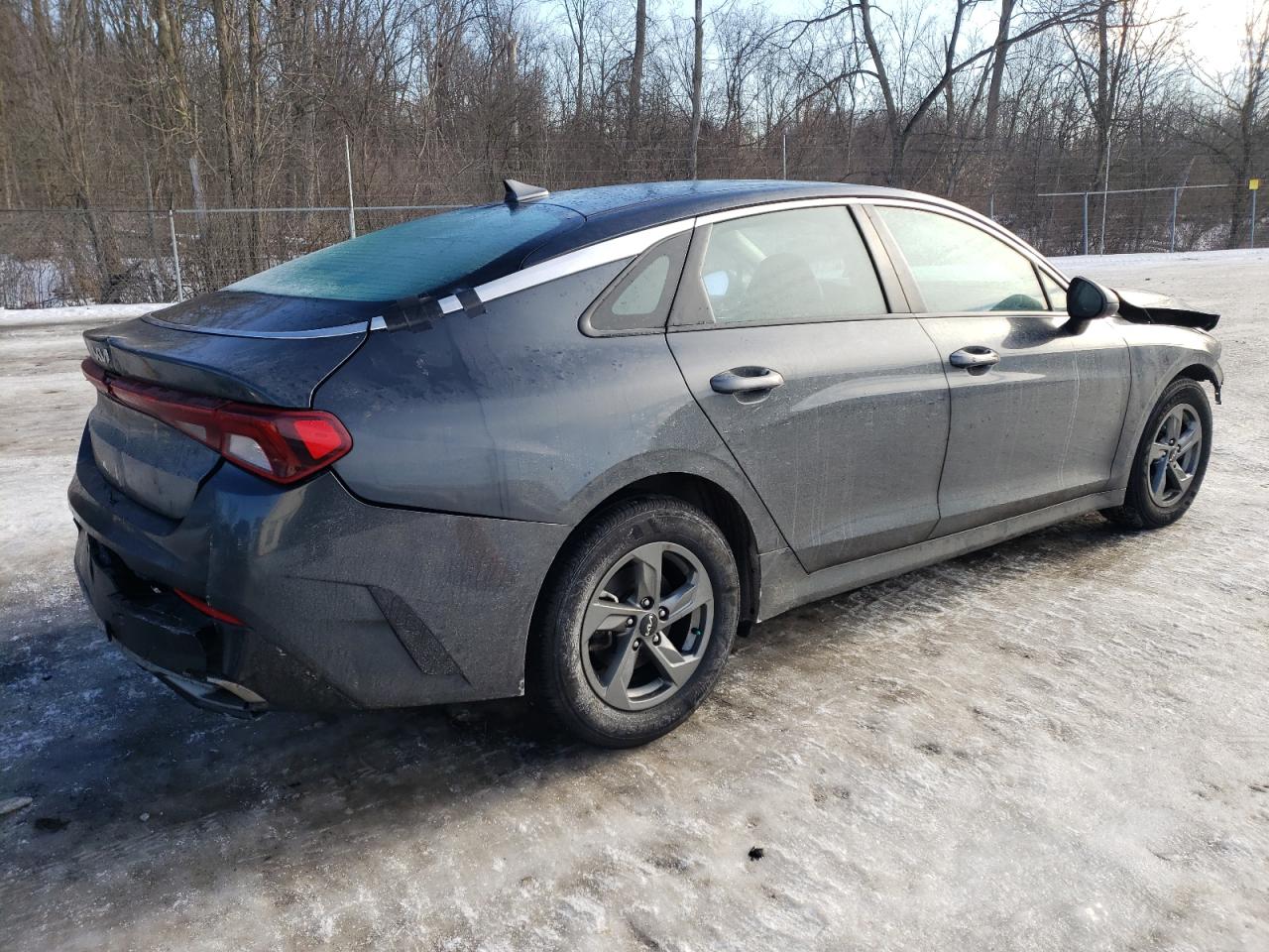 2024 Kia K5 - Image 3
