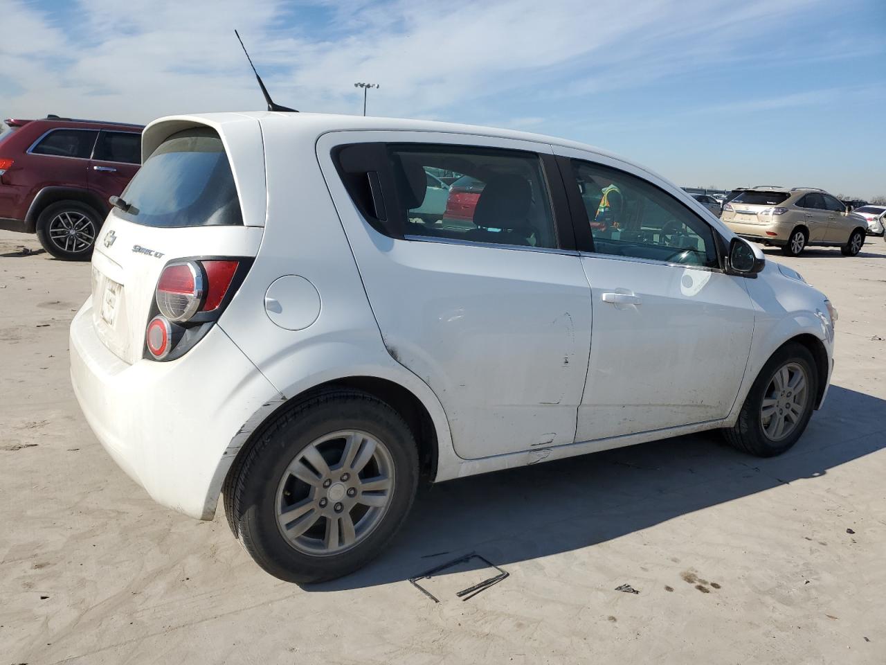 VIN 1G1JC6SH8E4128352 2014 CHEVROLET SONIC no.3