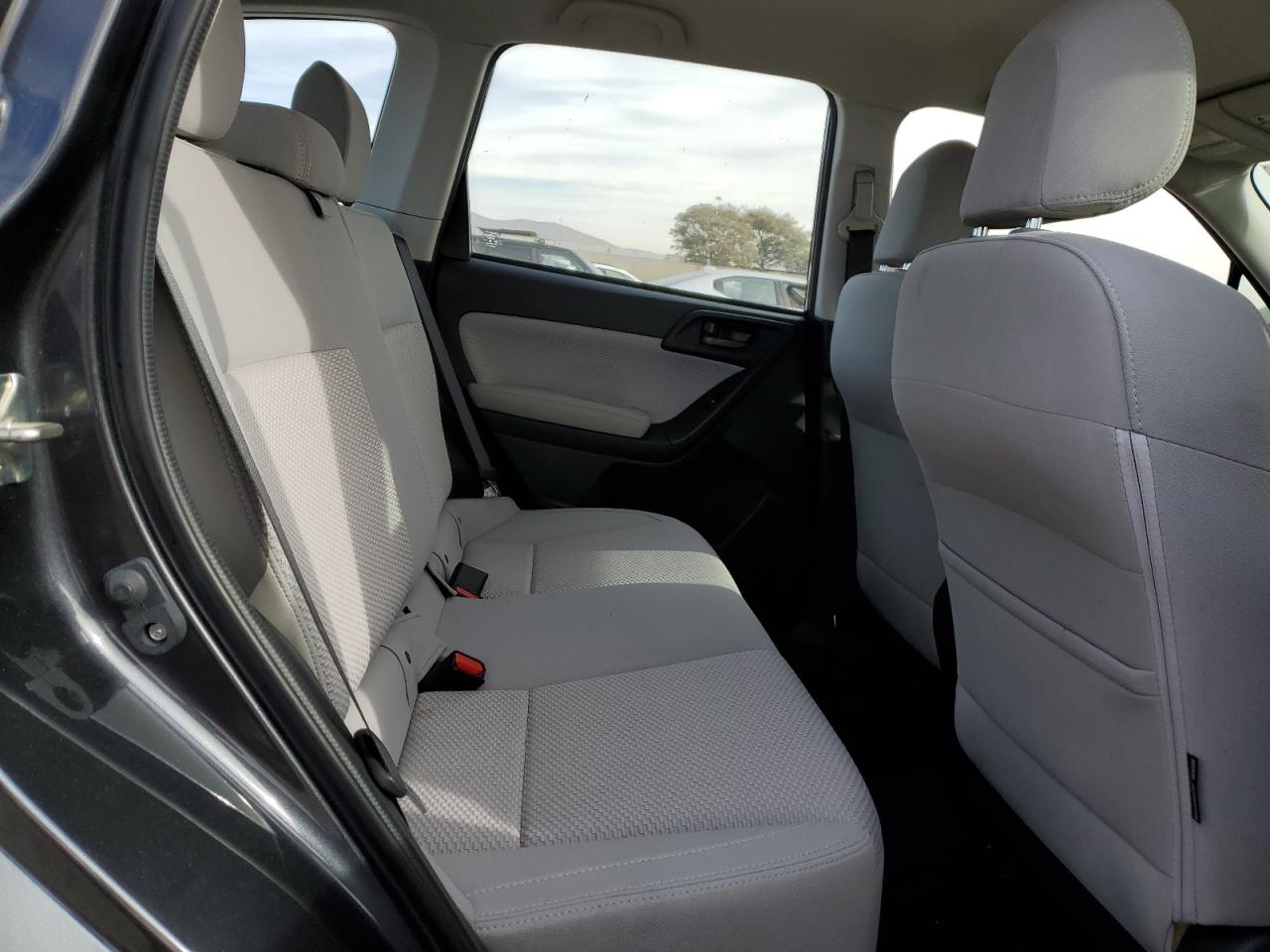 2018 Subaru Forester - Image 11