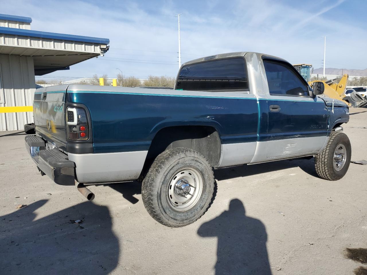 1995 Dodge RAM - Image 3