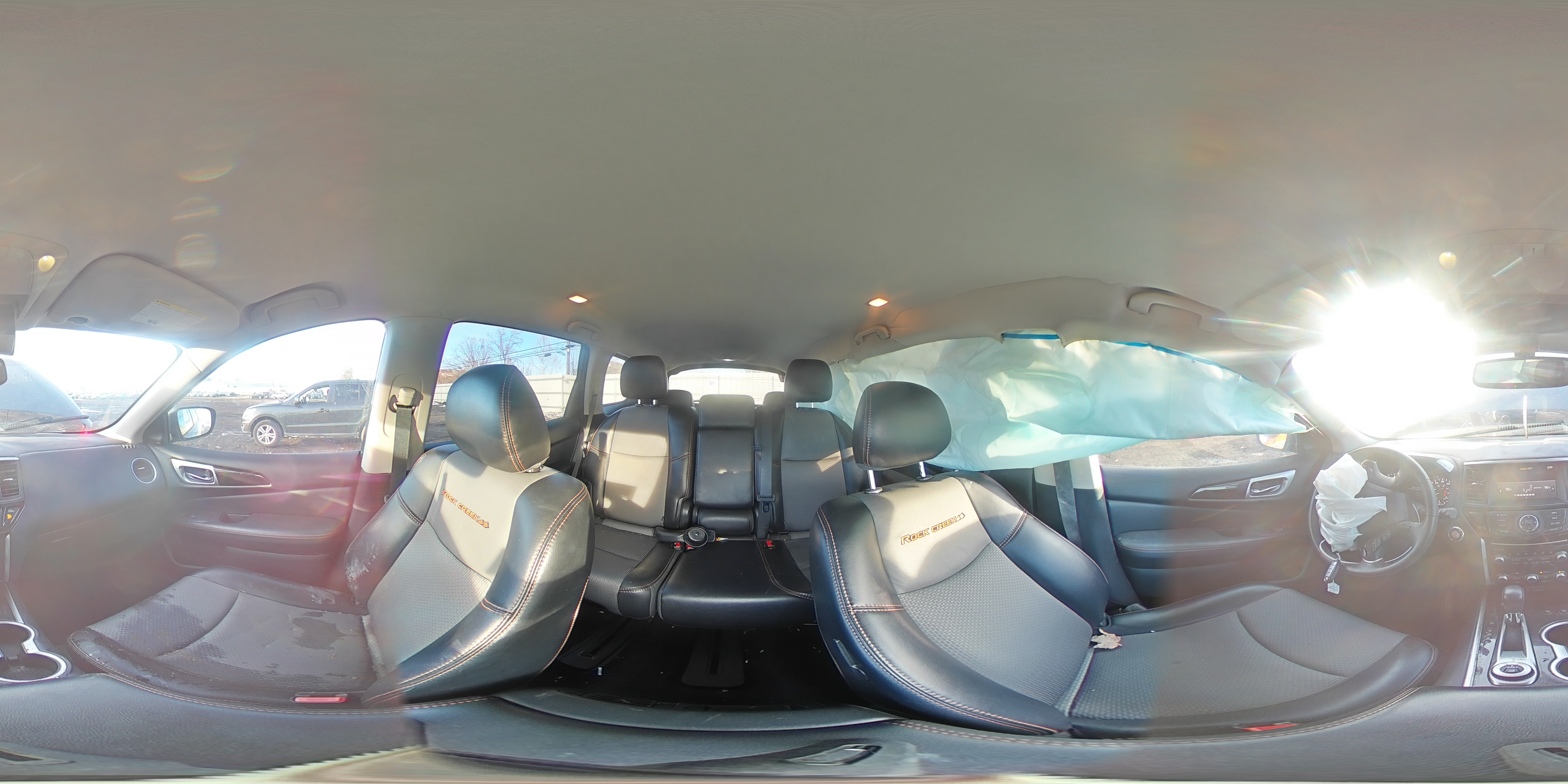 2020 Nissan Pathfinder - Image 13