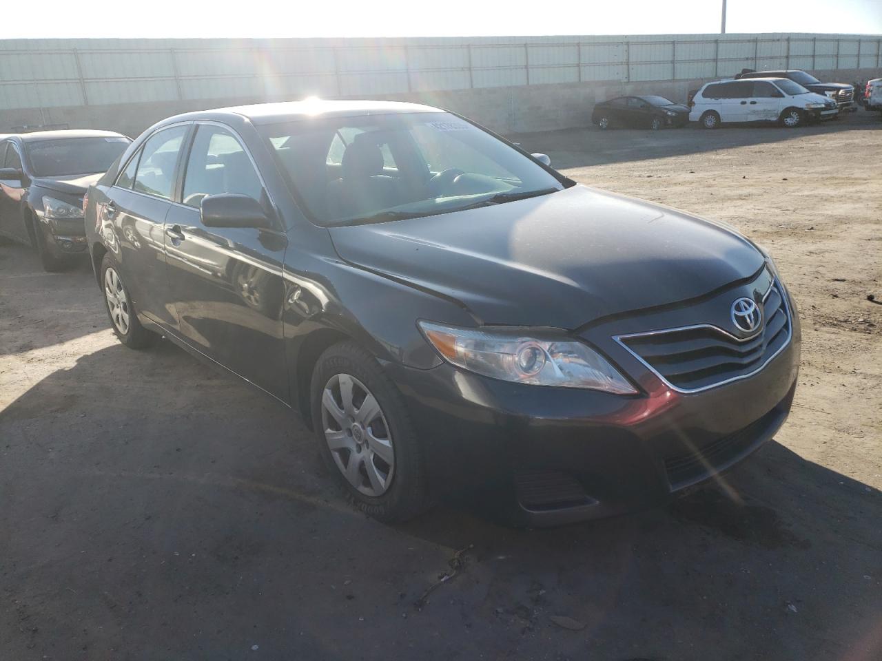 2011 Toyota Camry - Image 4