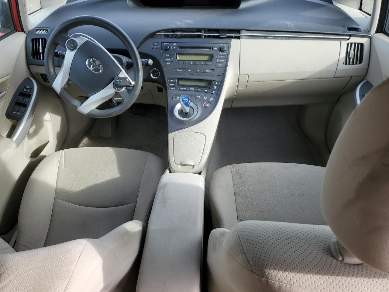 2011 Toyota Prius - Image 8