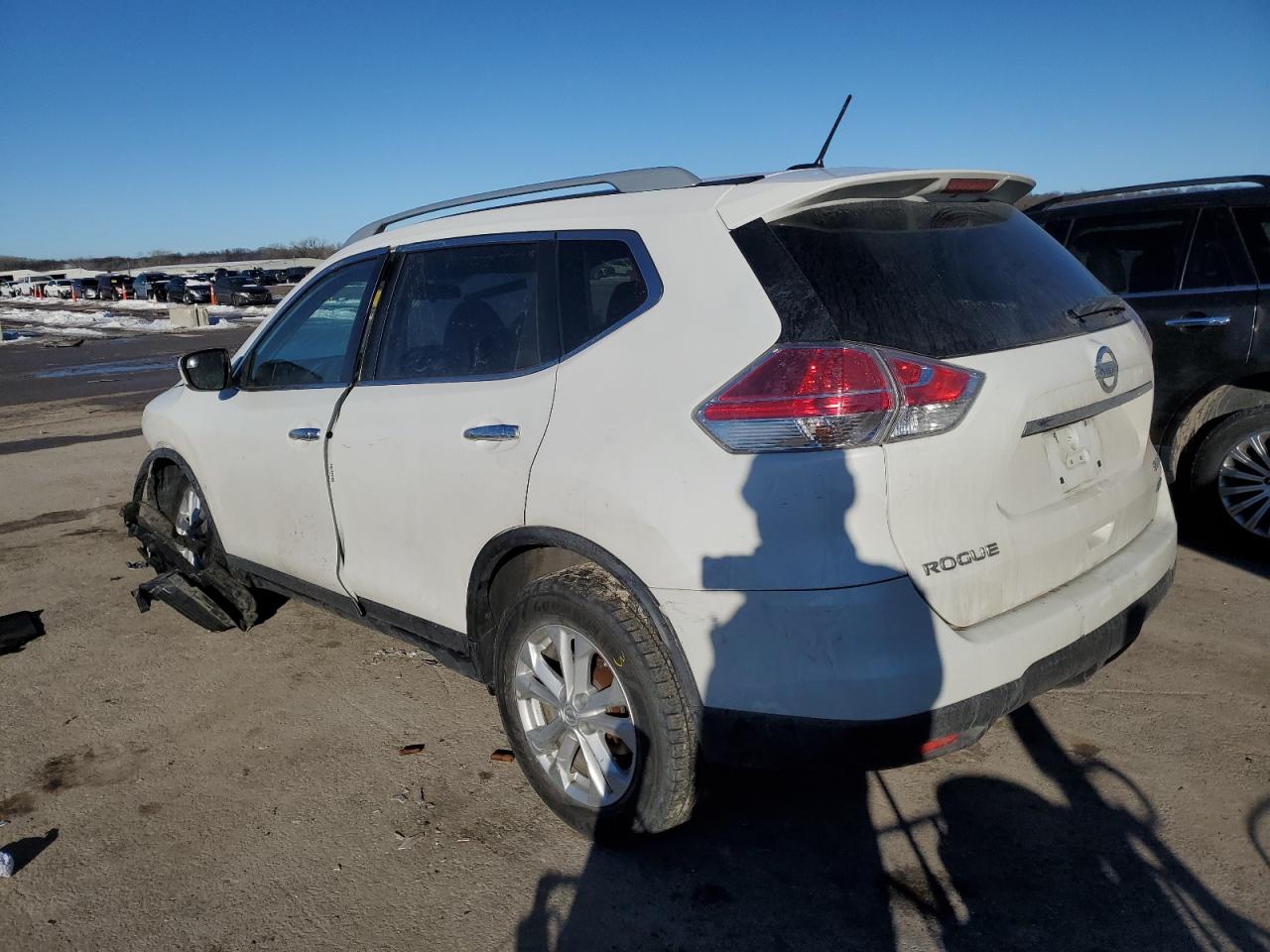 2014 Nissan Rogue - Image 2