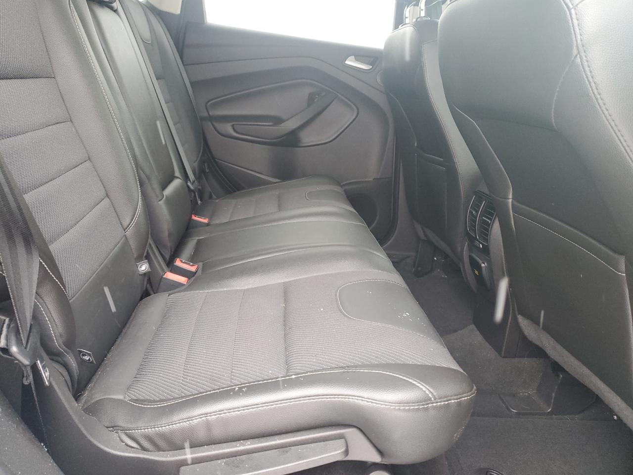 2014 Ford Escape - Image 11