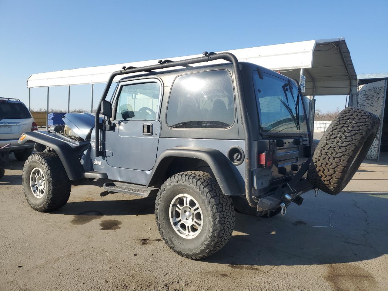 2001 Jeep Wrangler - Image 2