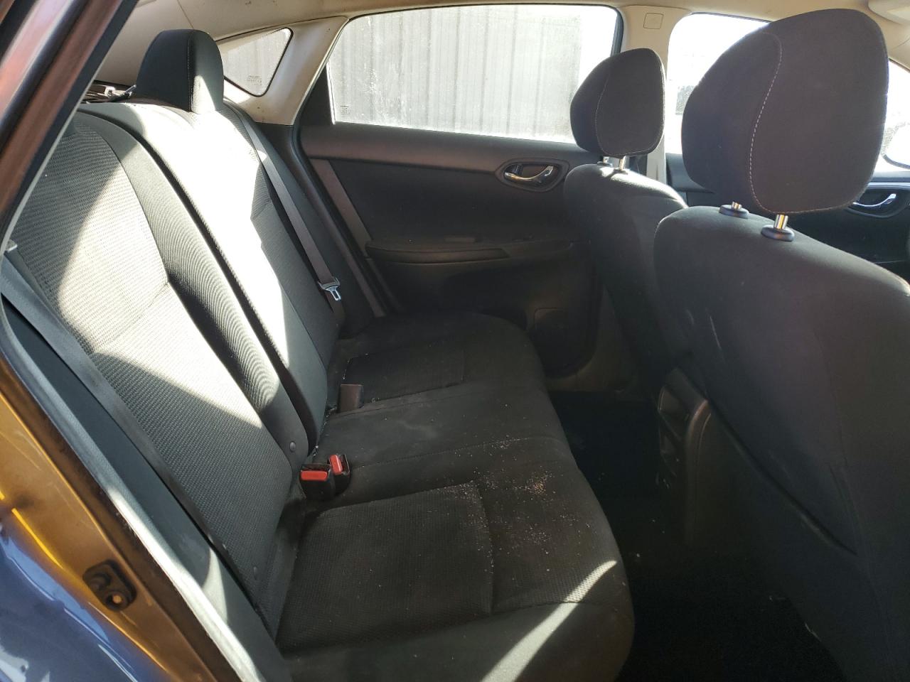 2019 Nissan Sentra - Image 10