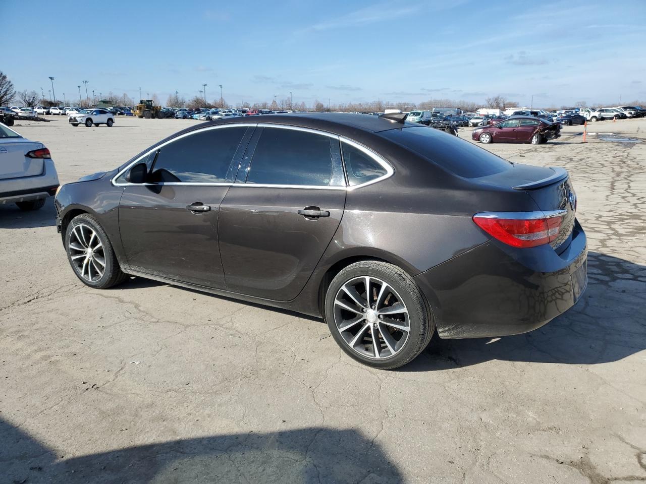 VIN 1G4PW5SK3G4138798 2016 BUICK VERANO no.2