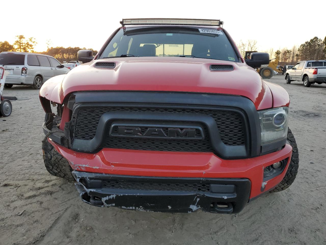 2016 RAM 1500 - Image 5
