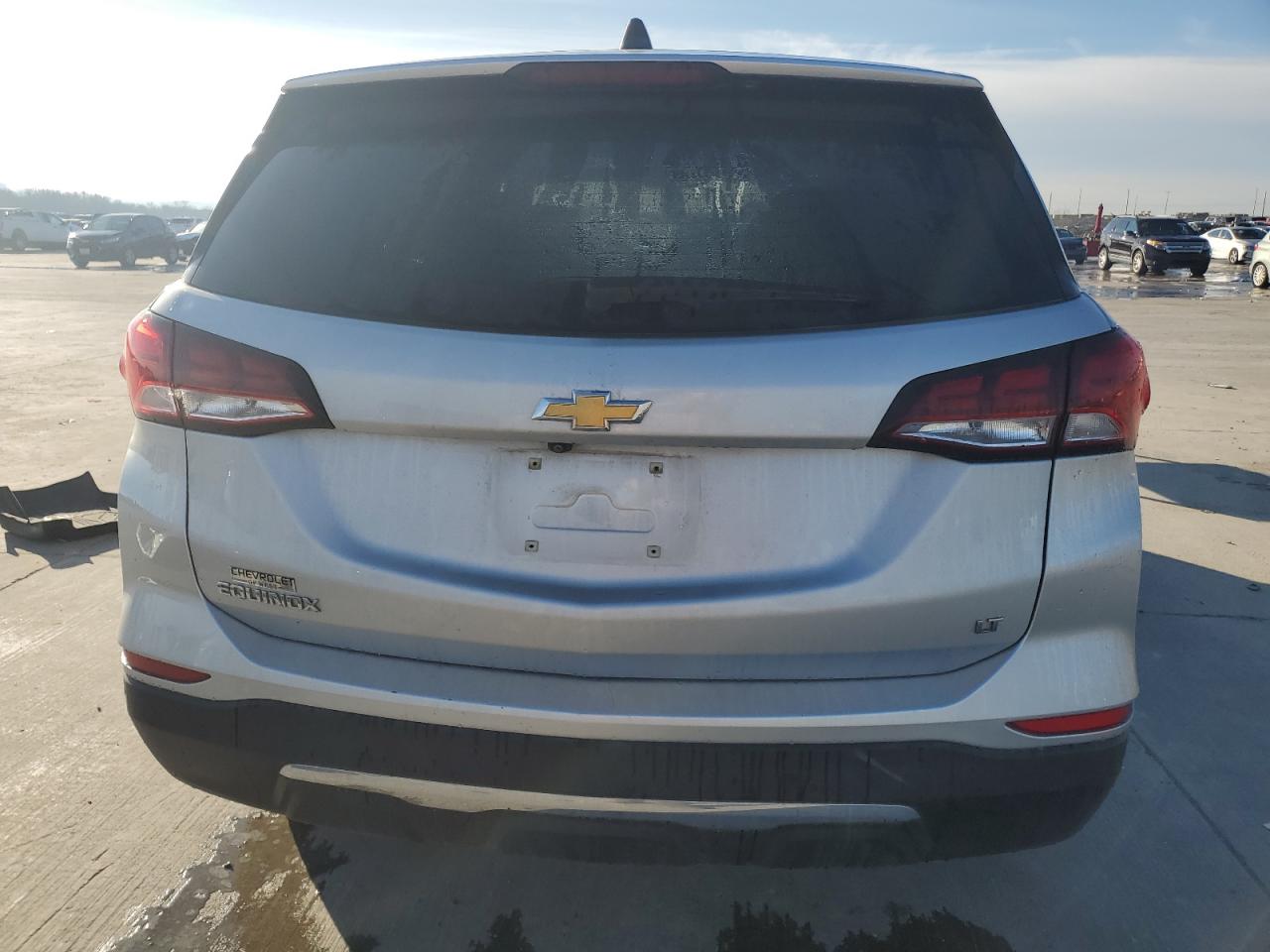 2022 Chevrolet Equinox - Image 6
