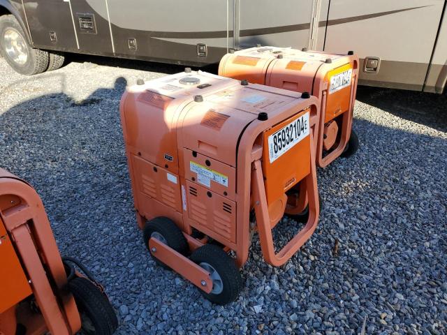 2010 Titn Tg 7500D