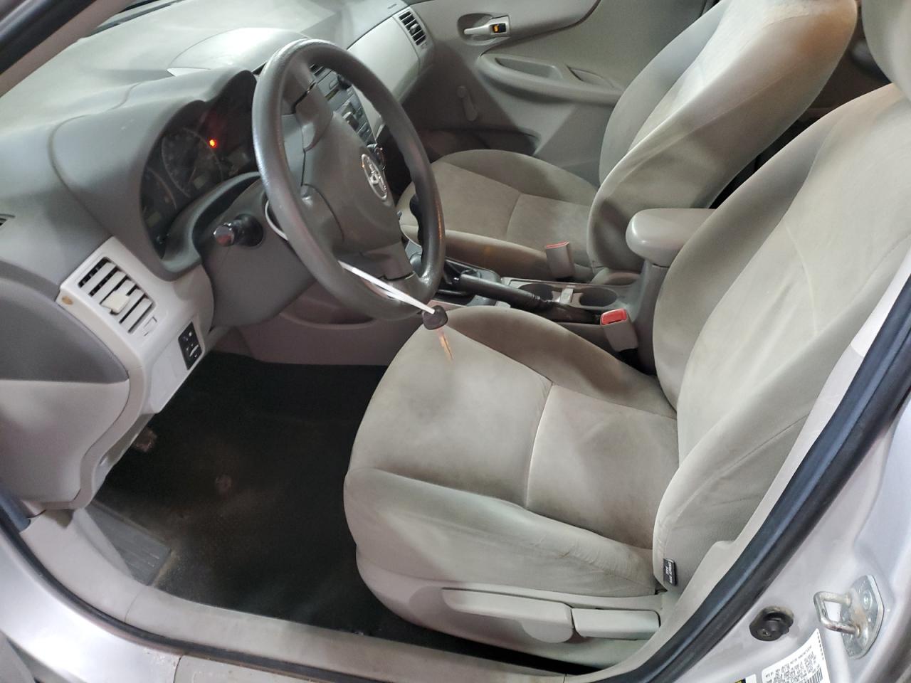2009 Toyota Corolla - Image 7