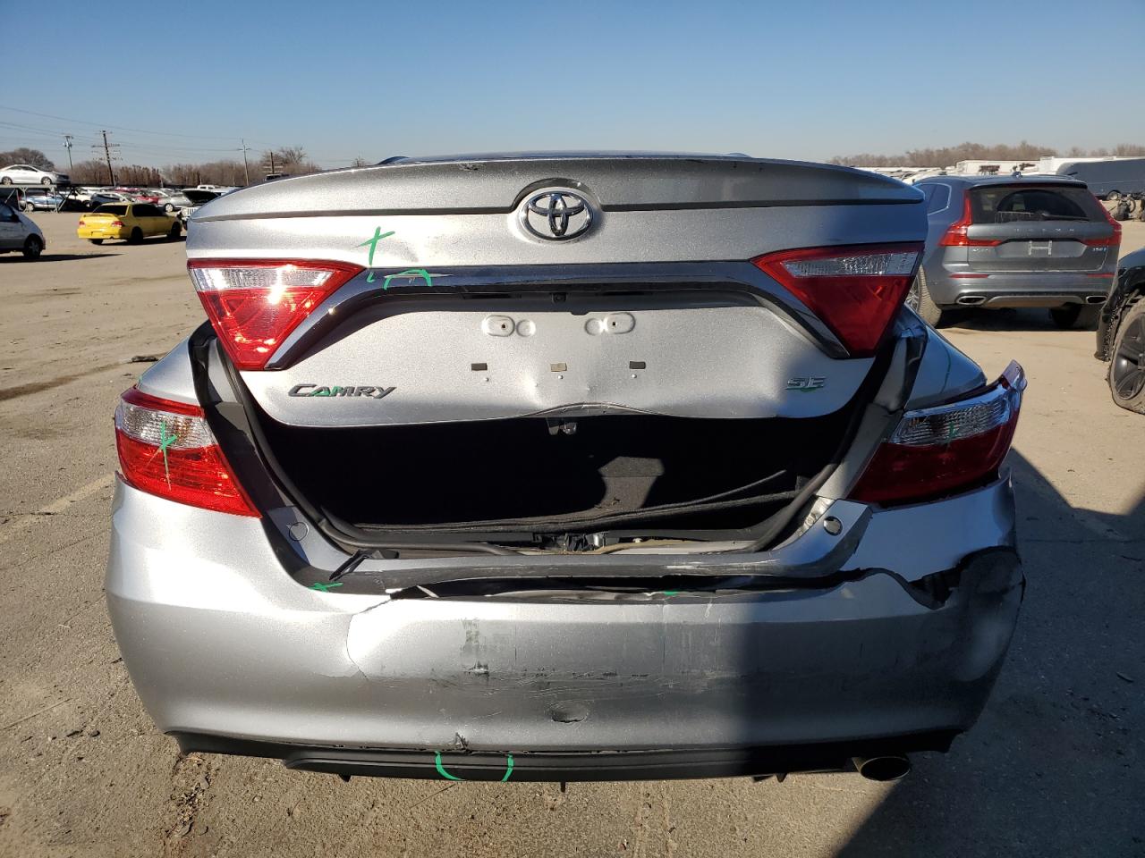 2015 Toyota Camry - Image 6
