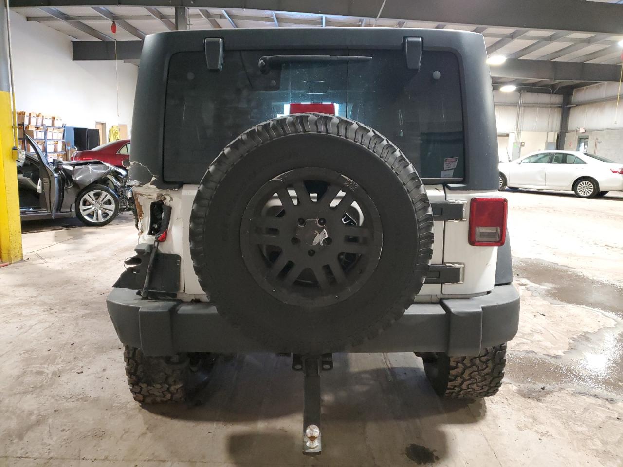 2012 Jeep Wrangler - Image 6