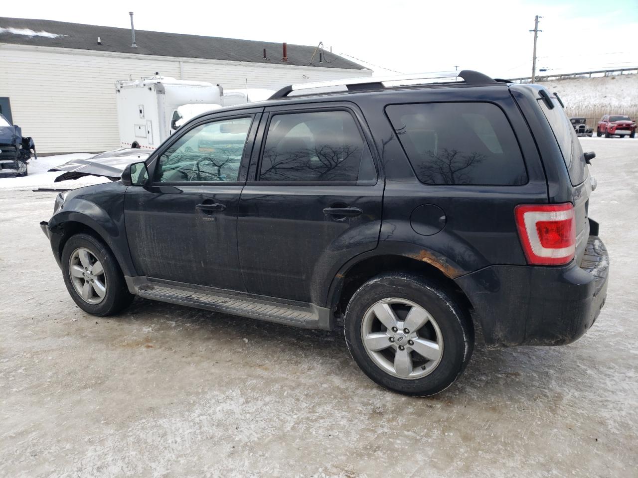 2010 Ford Escape - Image 2