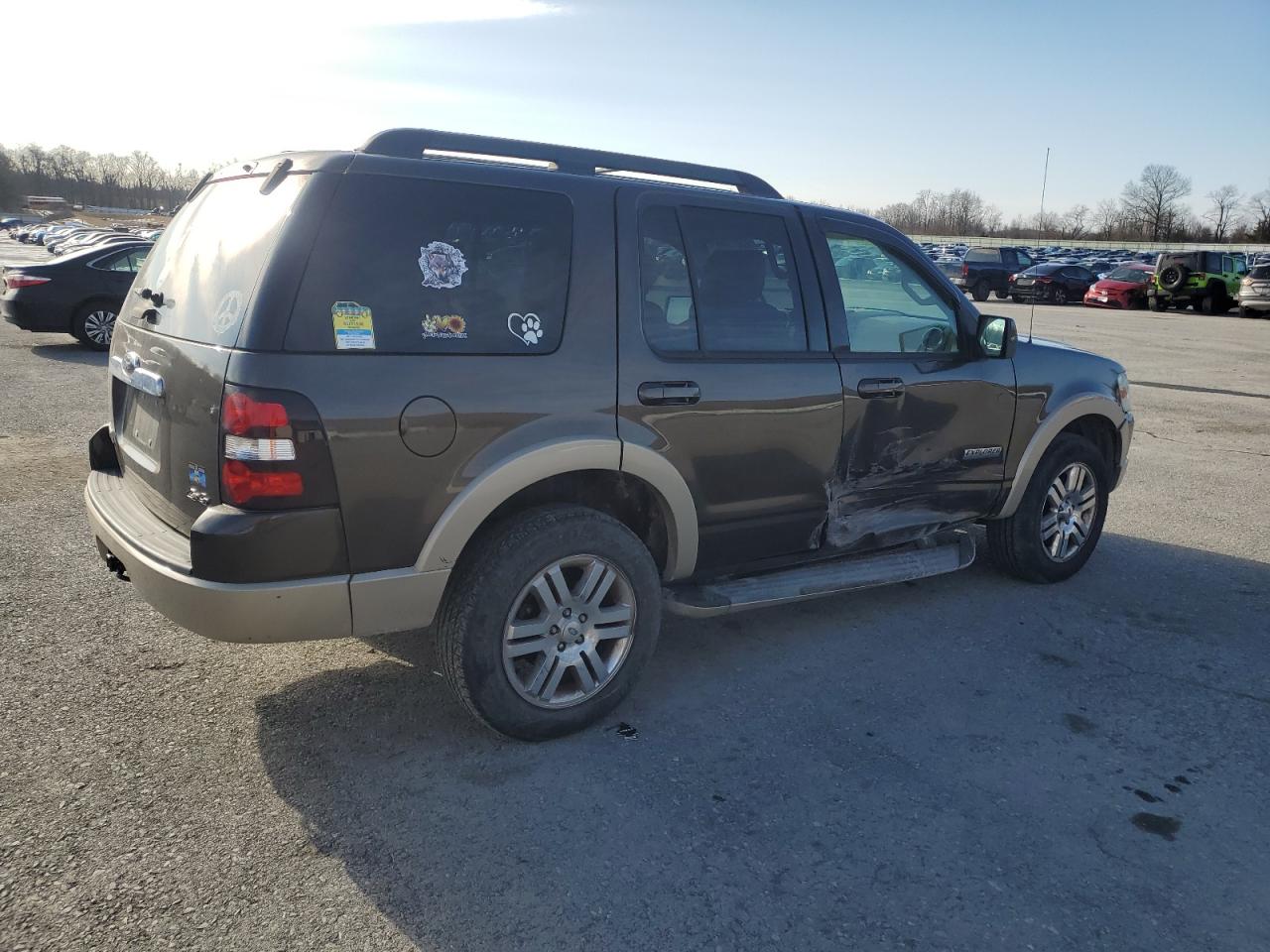 2008 Ford Explorer - Image 3