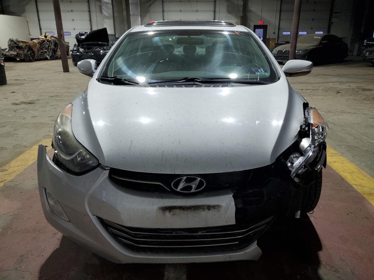 2013 Hyundai Elantra - Image 5