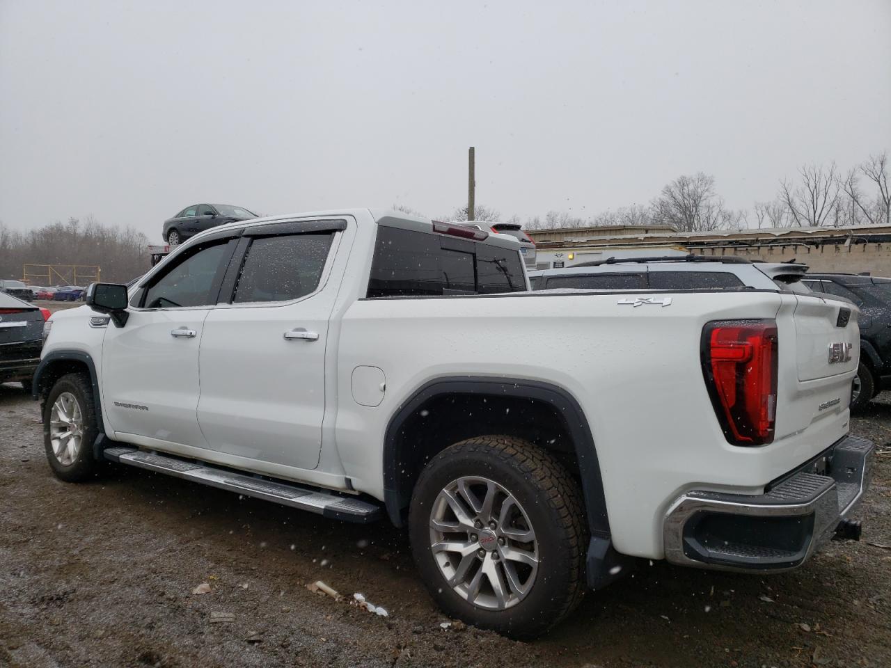 2019 GMC Sierra - Image 2