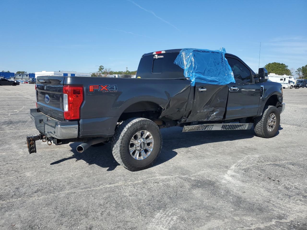 2017 Ford F250 - Image 3