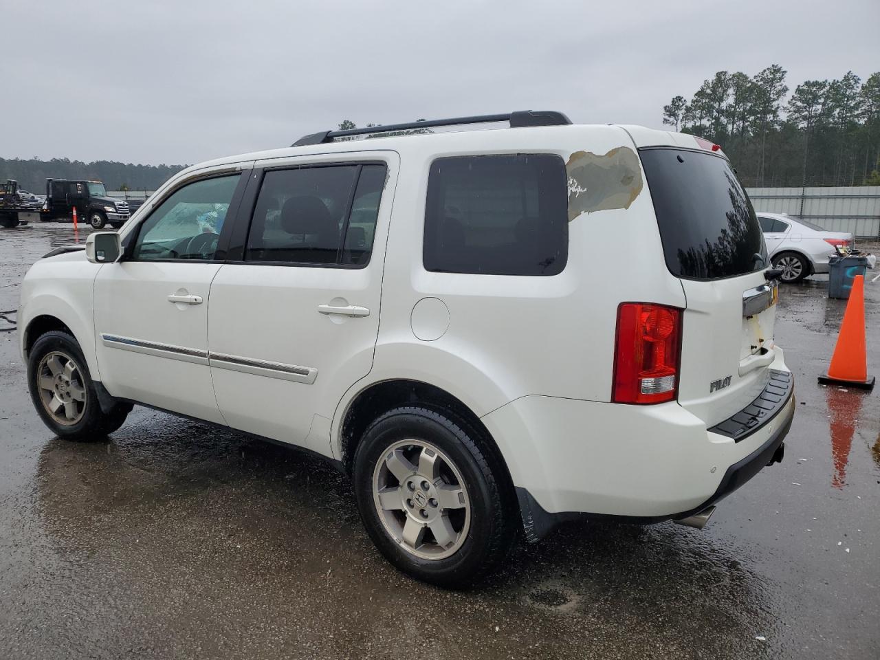 2011 Honda Pilot - Image 2