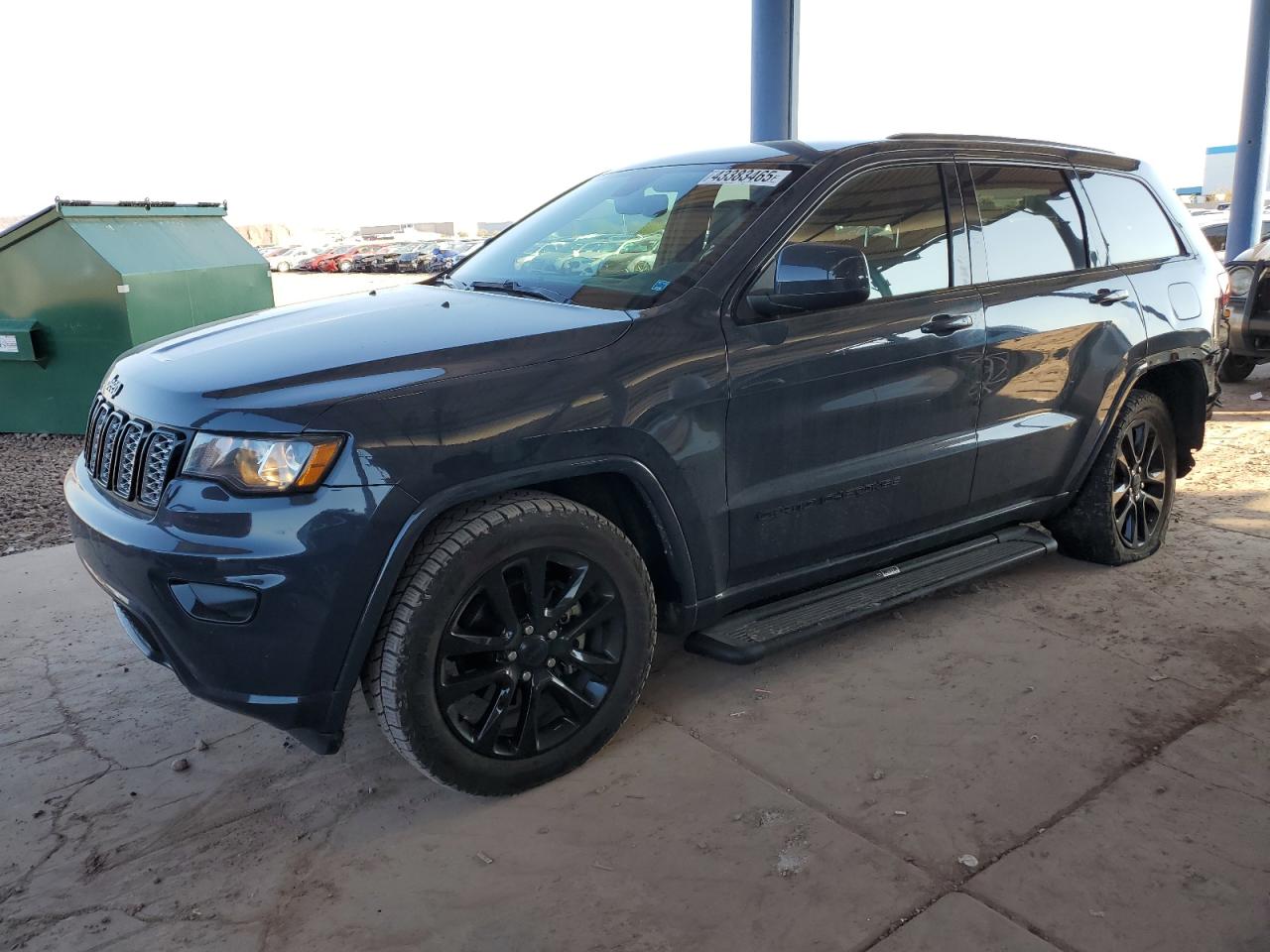 2017 Jeep Grand Cherokee - Image 1