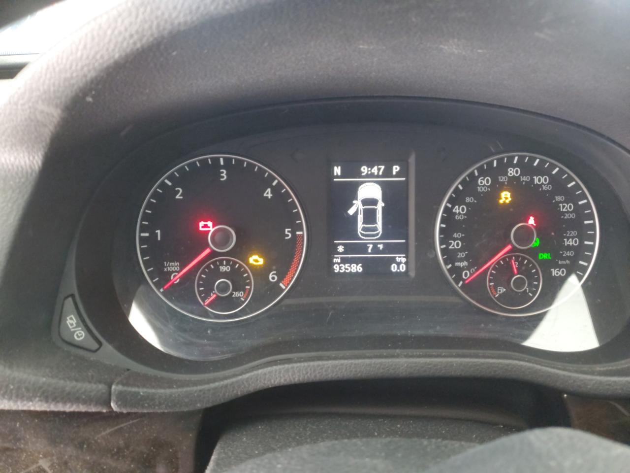 2015 Volkswagen Passat - Image 9