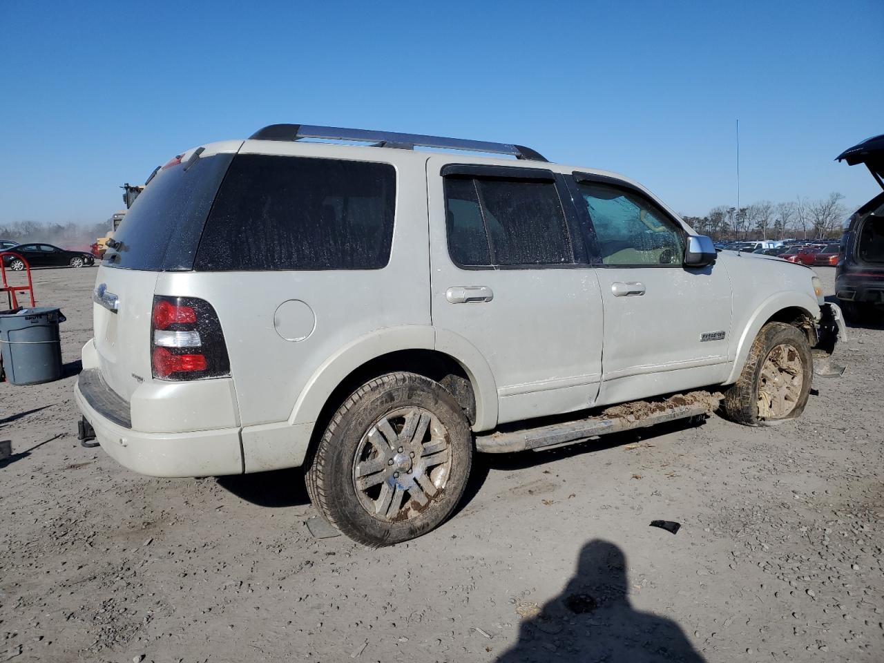 2006 Ford Explorer - Image 3