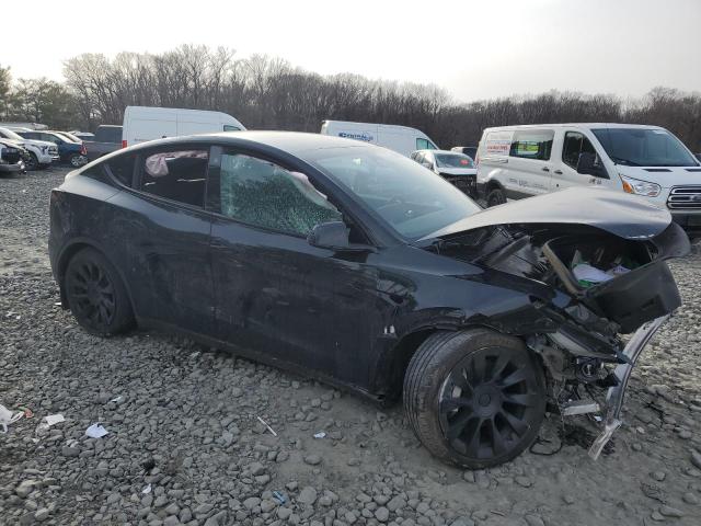  TESLA MODEL Y 2023 Черный