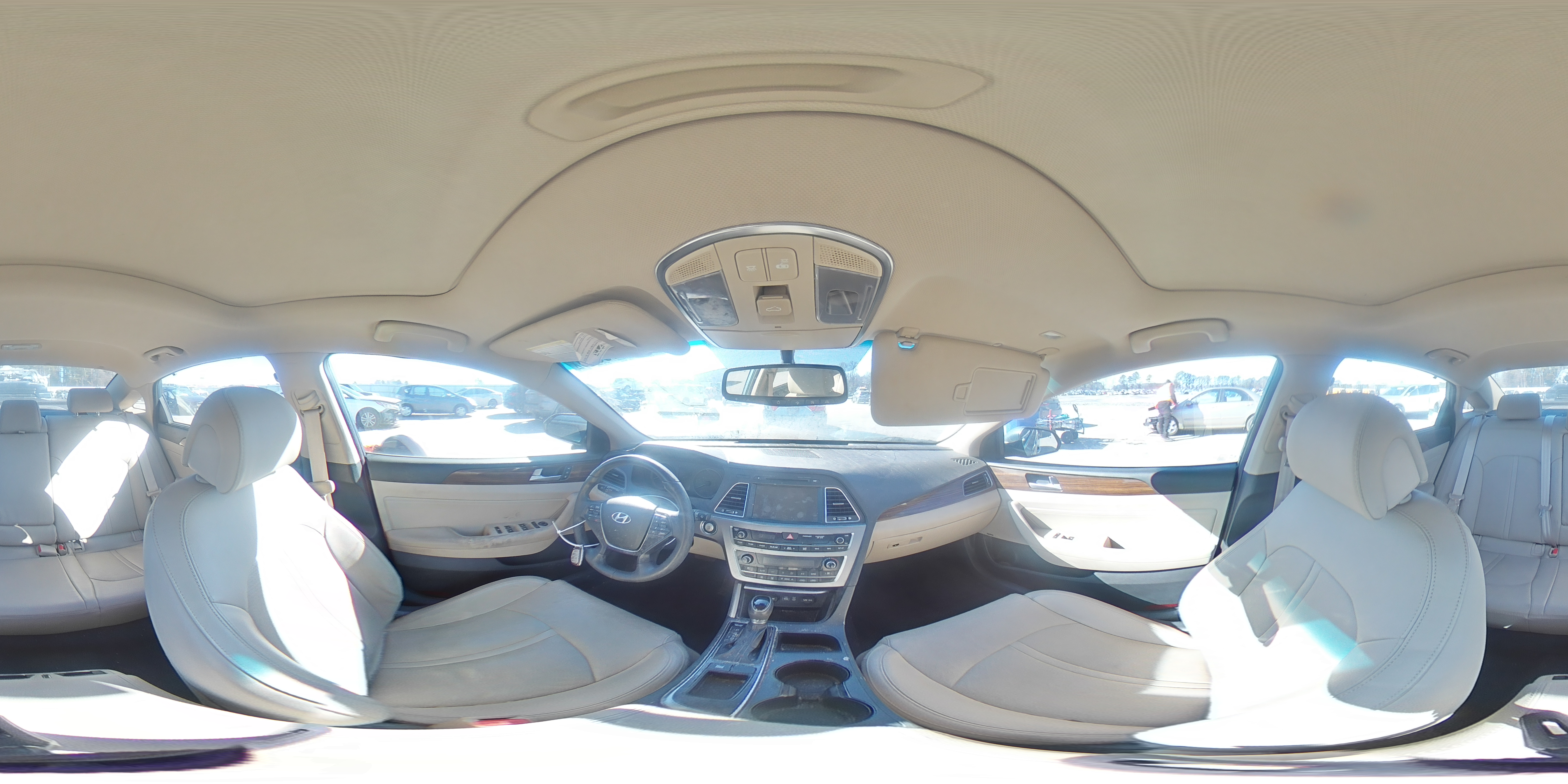 2017 Hyundai Sonata - Image 13