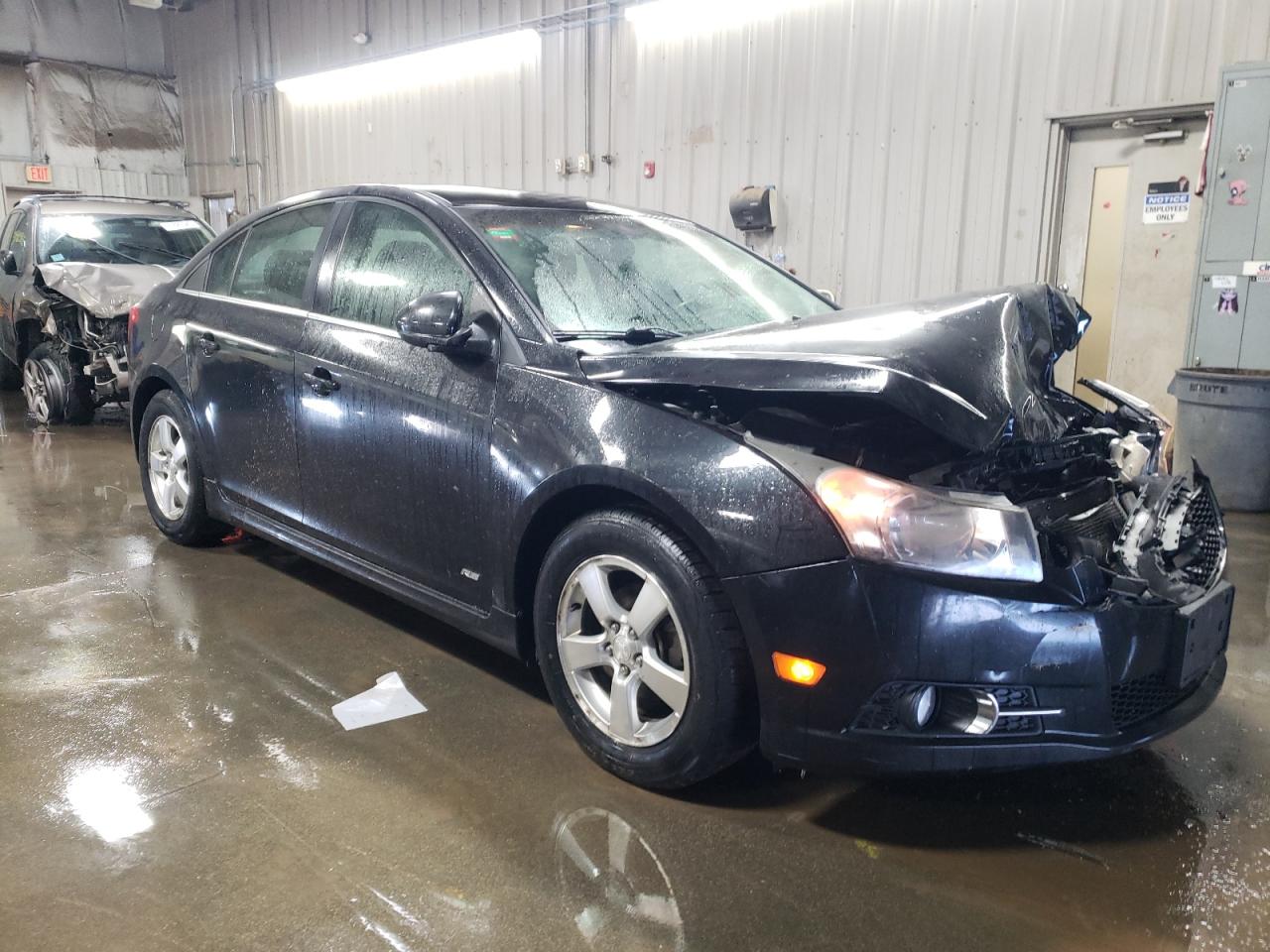 2012 Chevrolet Cruze - Image 4