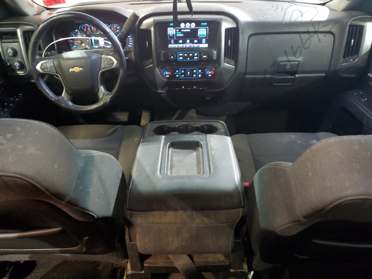 2015 Chevrolet Silverado - Image 8