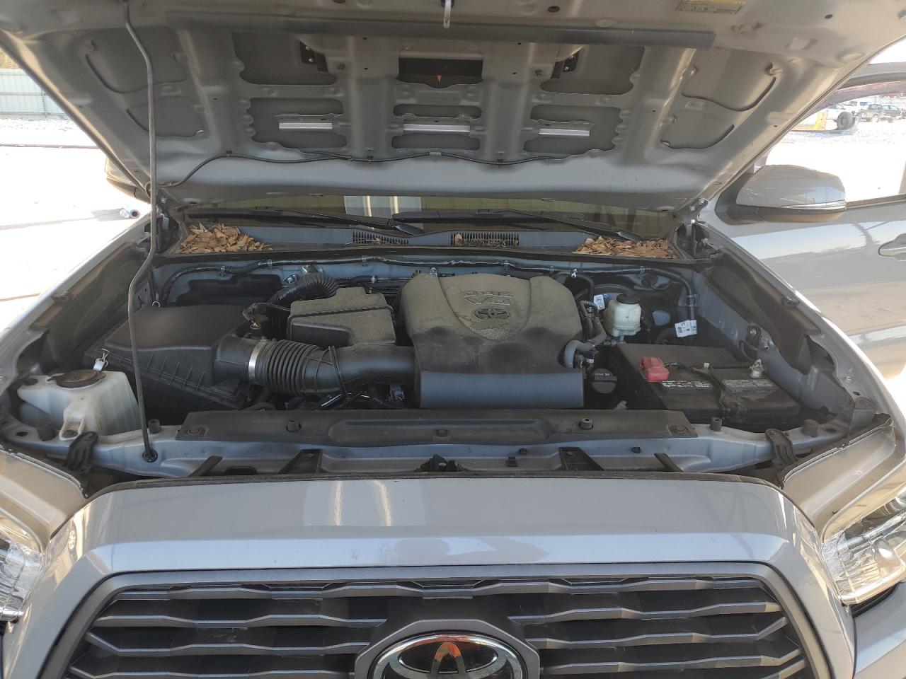 2021 Toyota Tacoma - Image 11