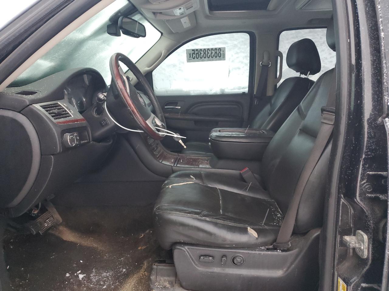 2013 Cadillac Escalade - Image 7