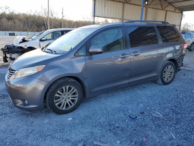 2014 Toyota Sienna Xle