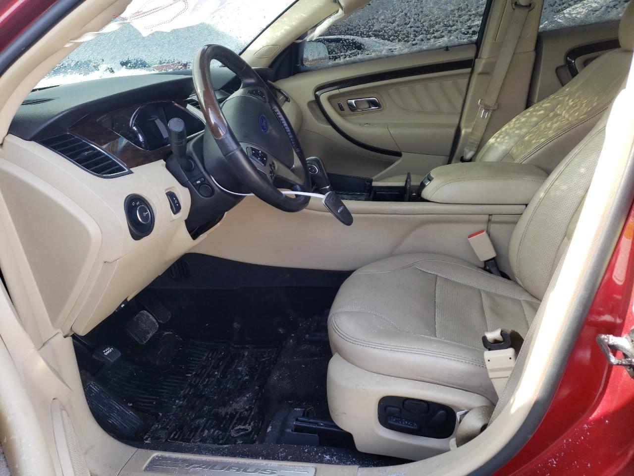 2013 Ford Taurus - Image 7