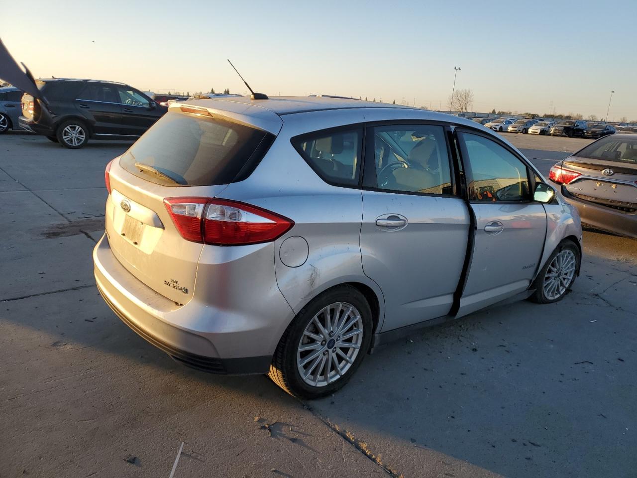 2016 Ford C-MAX - Image 3