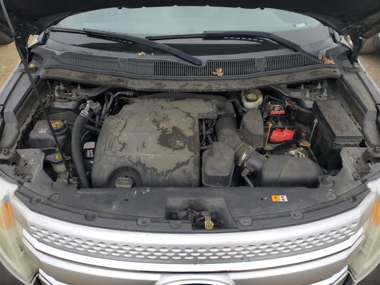 2011 Ford Explorer - Image 12
