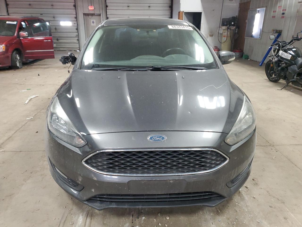 VIN 1FADP3H29HL282739 2017 FORD FOCUS no.5