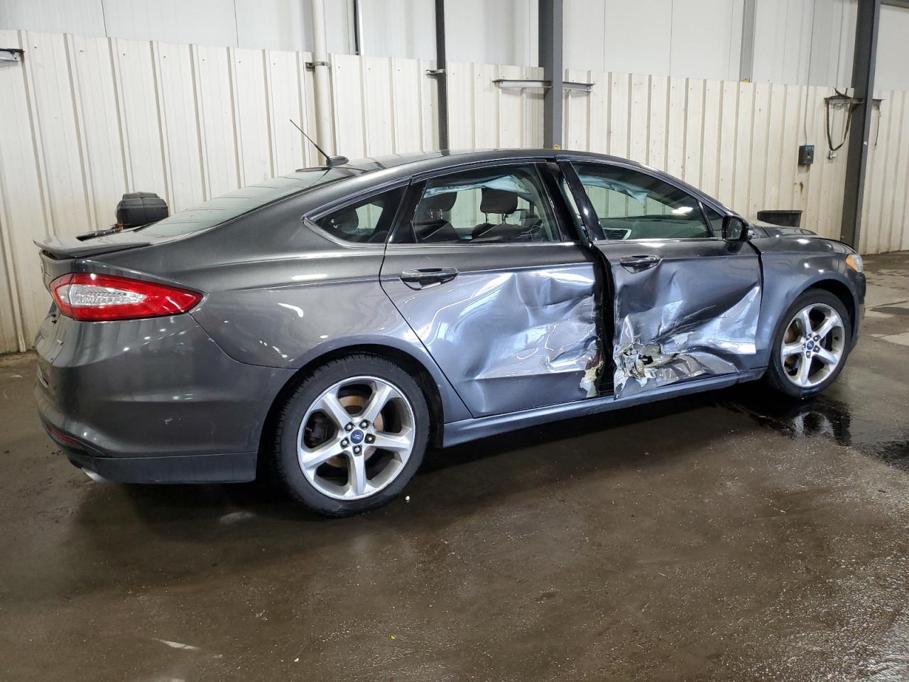 2015 Ford Fusion - Image 3