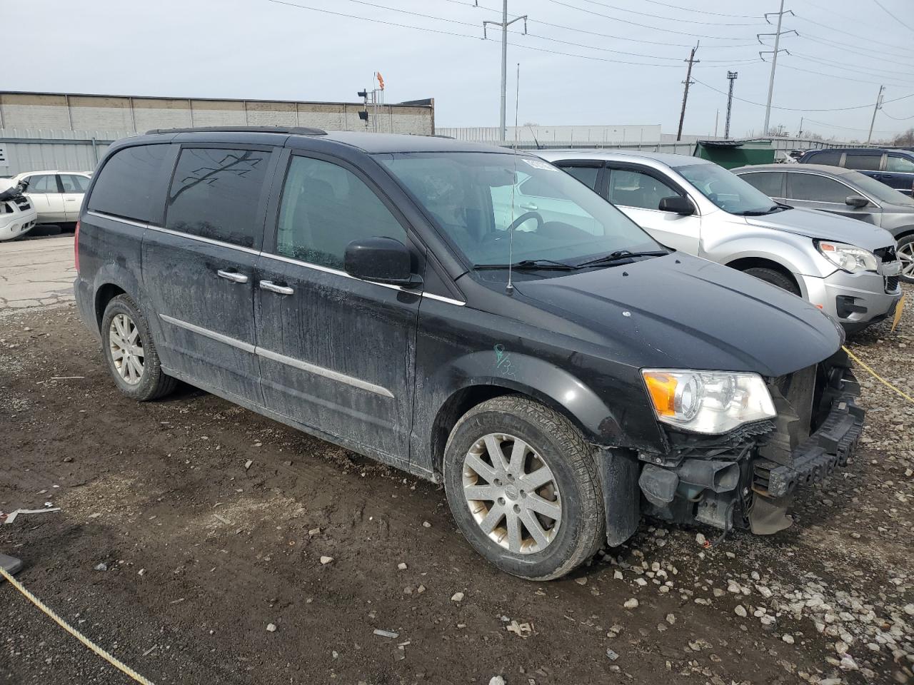 2015 Chrysler Town & Country - Image 4
