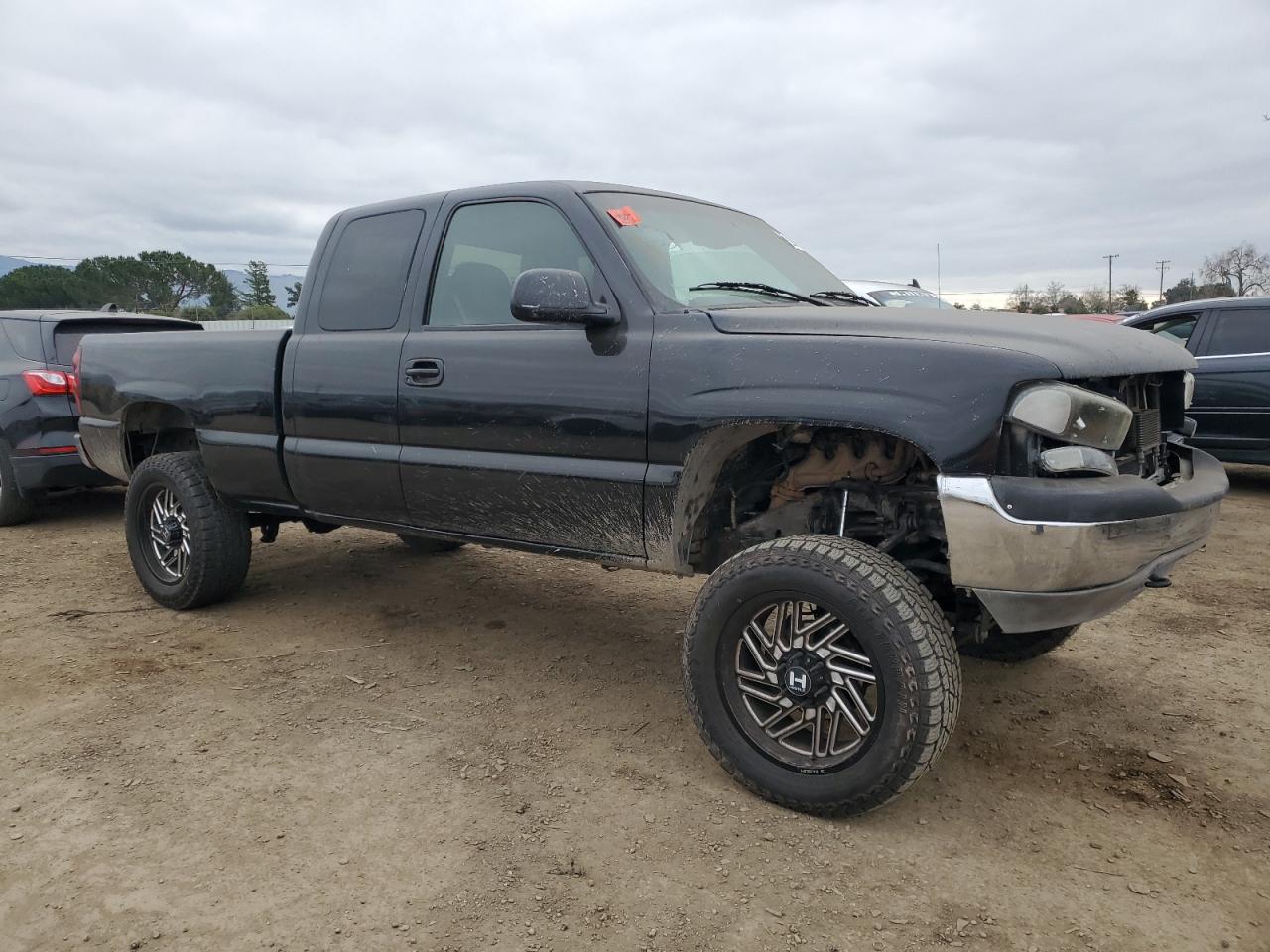 1999 GMC Sierra - Image 4