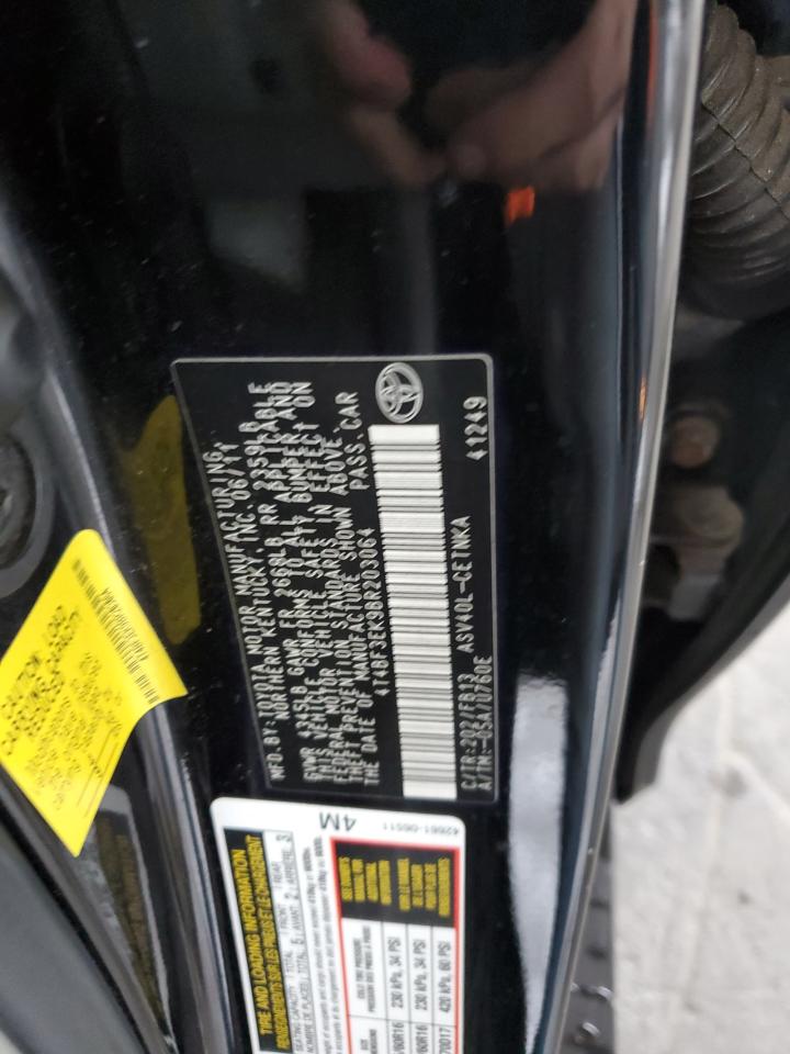 2011 Toyota Camry - Image 12