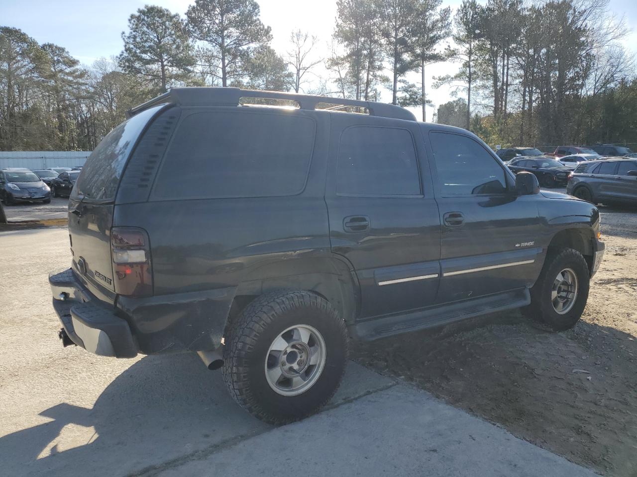 2001 Chevrolet Tahoe - Image 3