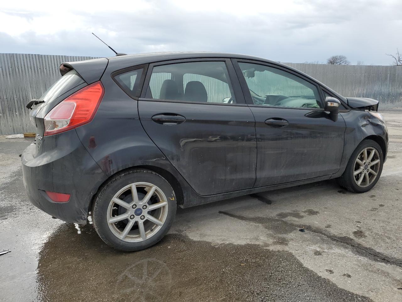 2014 Ford Fiesta - Image 3