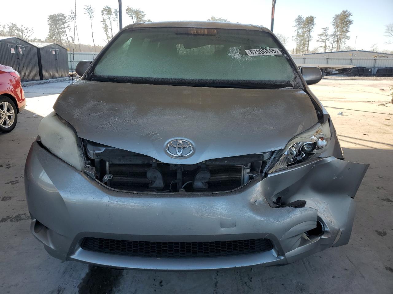 2013 Toyota Sienna - Image 5