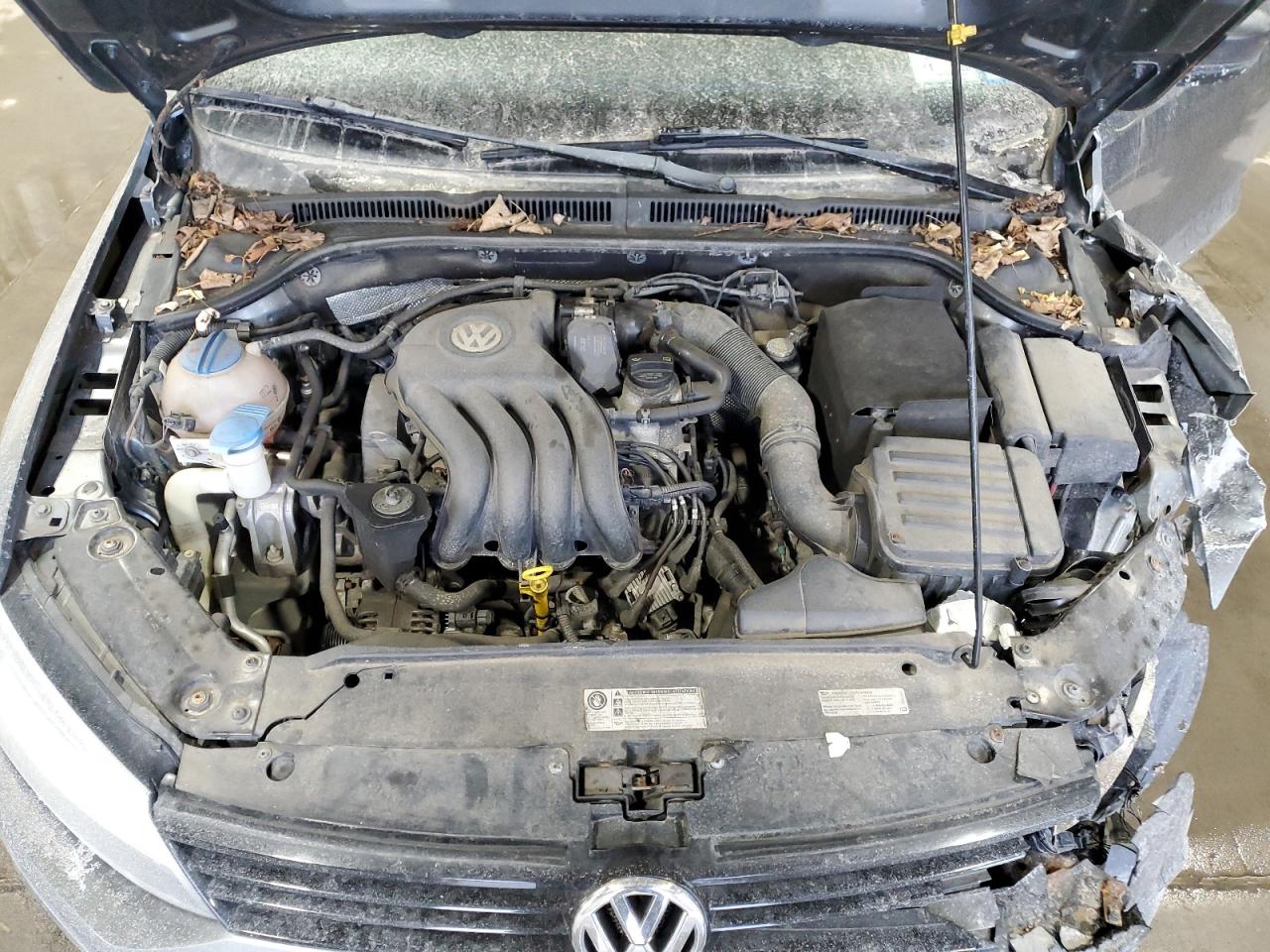 2014 Volkswagen Jetta - Image 11