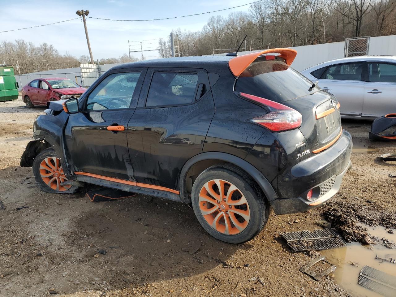 2015 Nissan Juke - Image 2