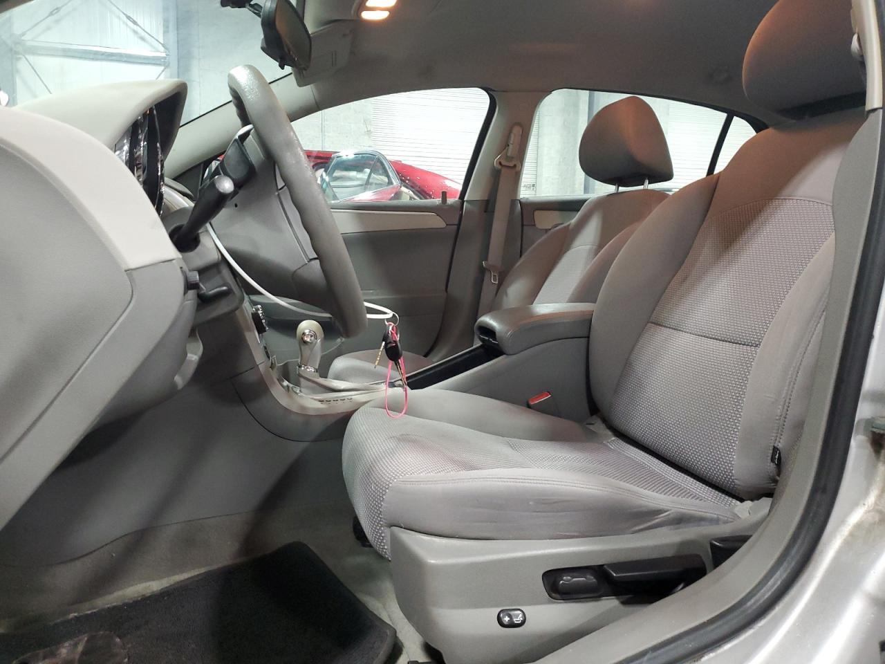2010 Chevrolet Malibu - Image 7