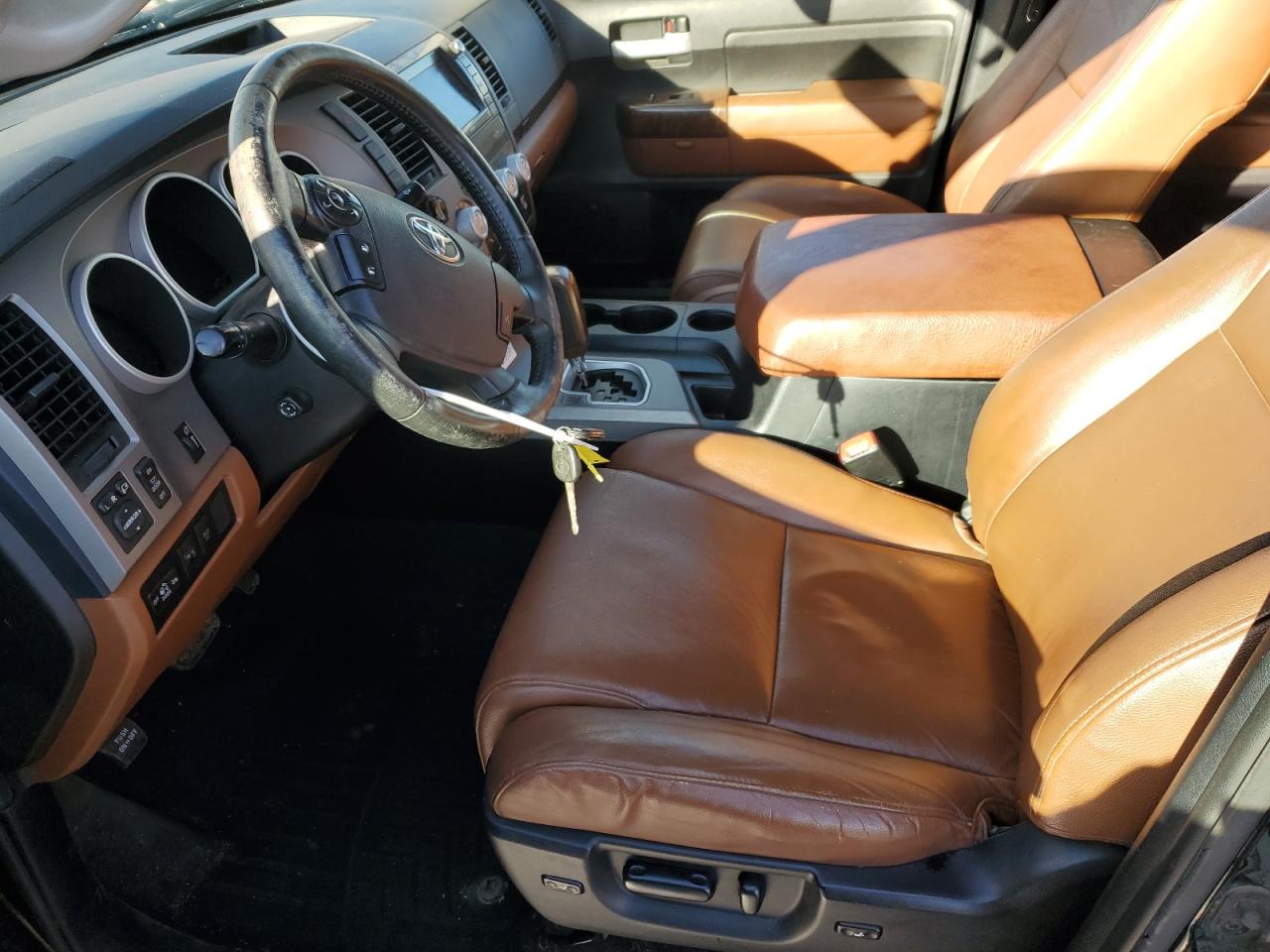 2012 Toyota Tundra - Image 7