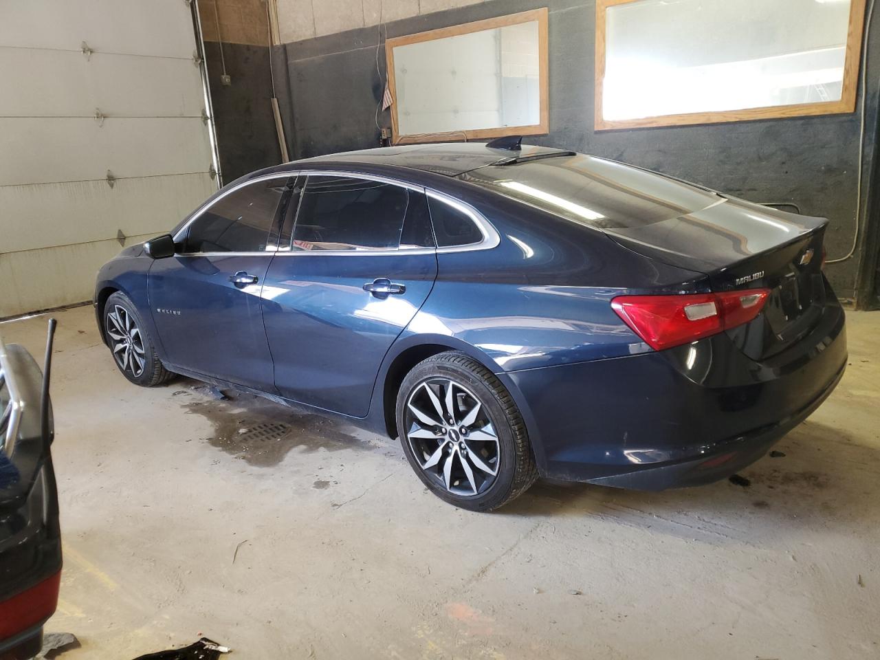 2017 Chevrolet Malibu - Image 2